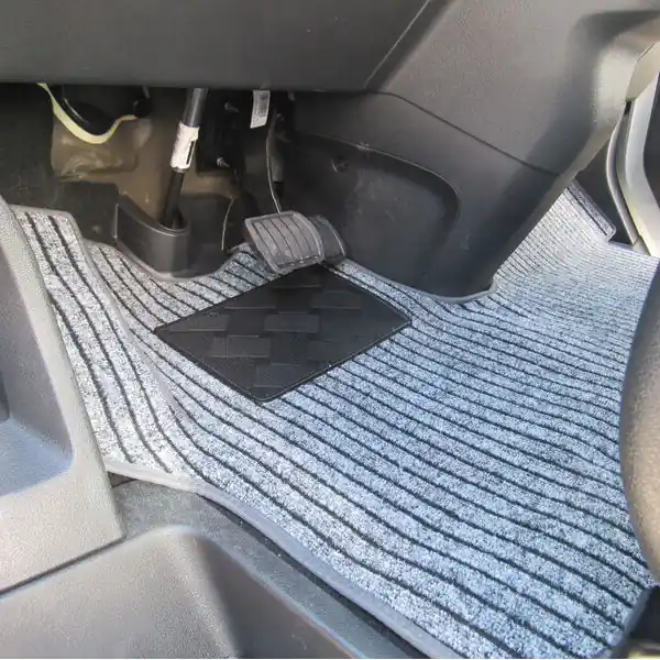 Neu | Carbest Fahrerhausteppich Citroen Campster, anthrazit