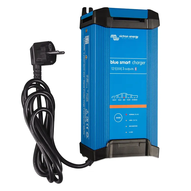 Hammerpreis | Batterieladegerät Blue Smart IP22 Charger 12/20, 3 Ausgänge