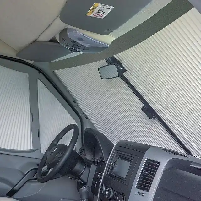 REMIfront III Frontscheiben Verdunkelung passend für Mercedes Sprinter ab 2007 – 17 gerader Spiegelfuß Fb. grau - Preis gesenkt