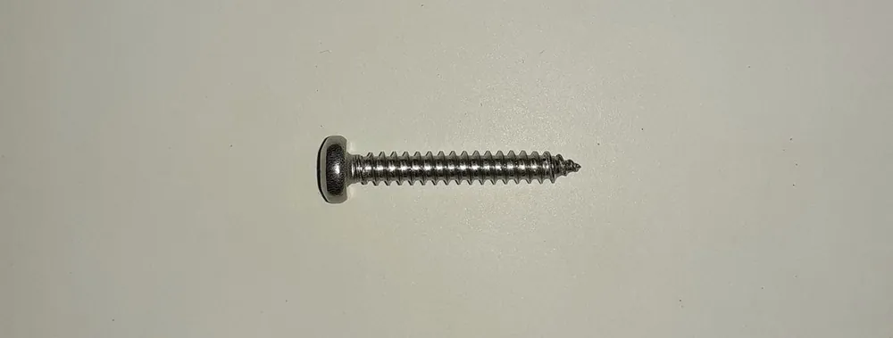 Schraube 4,8 x 32 mm | Hohe Qualität